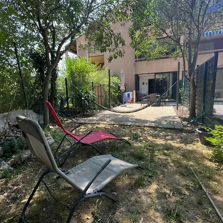 Apartmán Le Tinhare - With Garden Near The Sea *